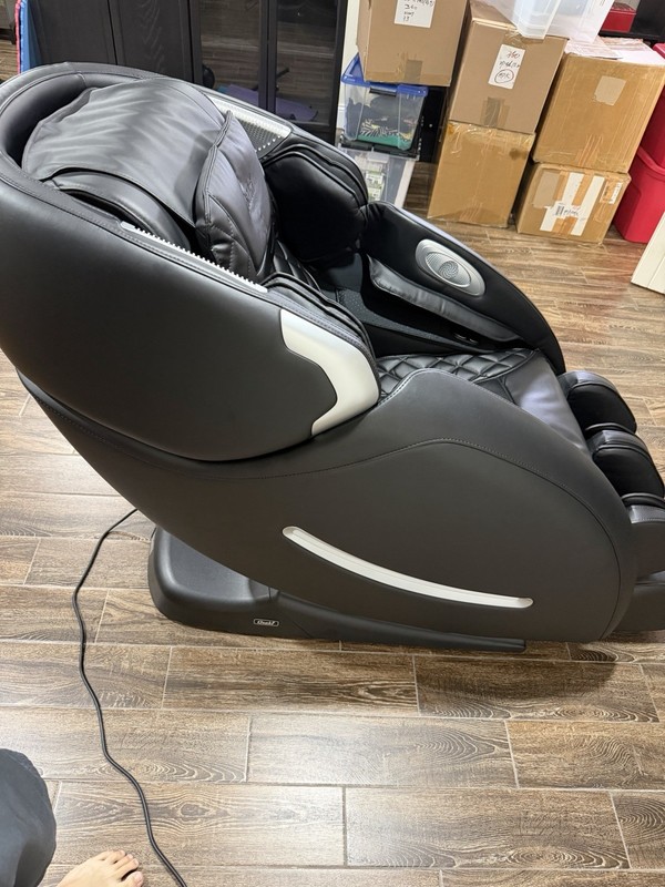 Osaki OS-4000XT Black Faux Leather Massage Chair Heat Foot Roller Air Intensity gallery
