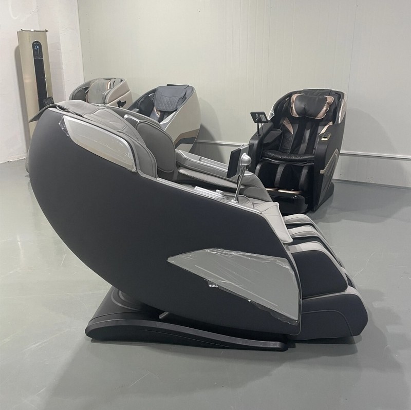 Luxury Full Body 4D Zero Gravity Massage Chair Heating SL Foot 180° Bluetooth gallery