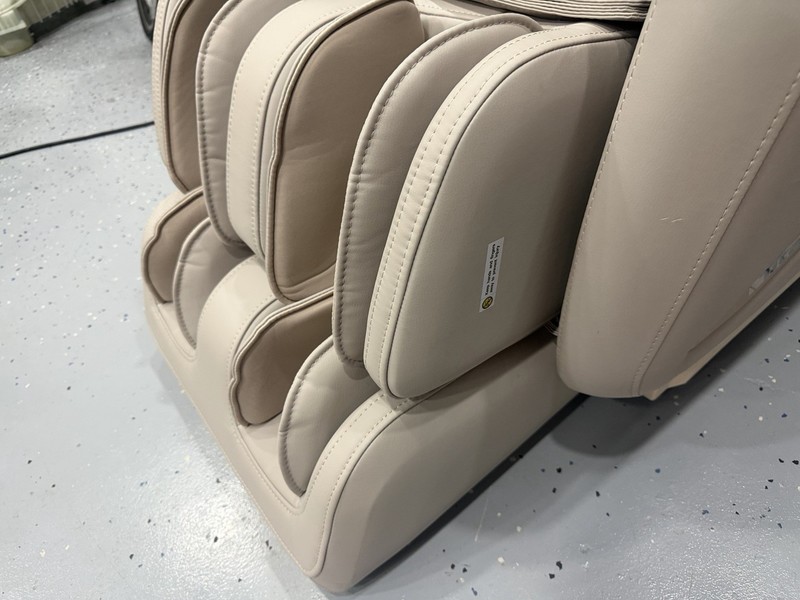 Titan Pro-3D Prestige Massage Chair Foot Massager Assembly gallery