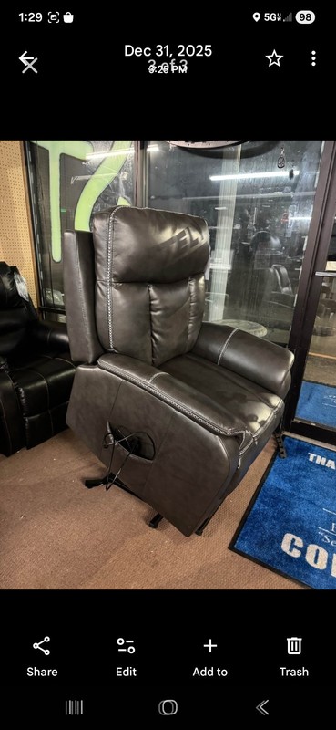 BEHOLD 106L LIFT RECLINER (NEW) (WARRENT Y) gallery