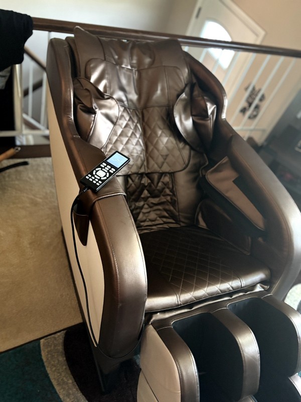 Real Relax Massage Chair, Full Body Zero Gravity SL-Track Shiatsu Massage Rec…