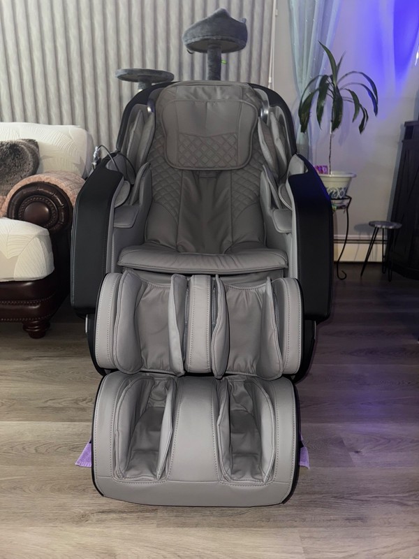 Full Body Zero Gravity Massage Chair