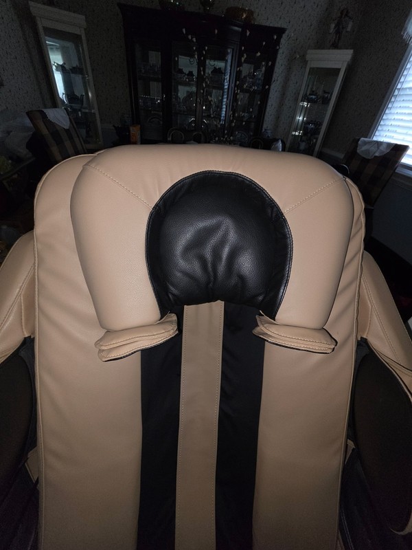 LURACO i Robotics 7 PLUS Medical massage chair gallery