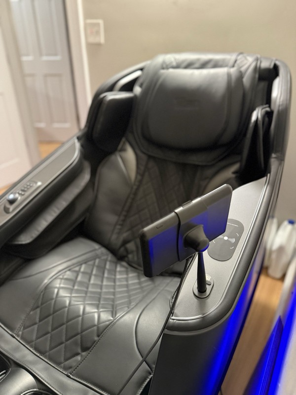 Titan TP-Epic 4D Electric Massage Chair Recliner w/ Screen & Manual Black gallery