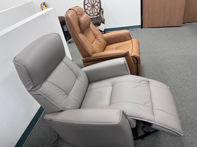 Fjords Harstad Swing Swivel Relaxer Power Recliner - Leather NL FOG gallery