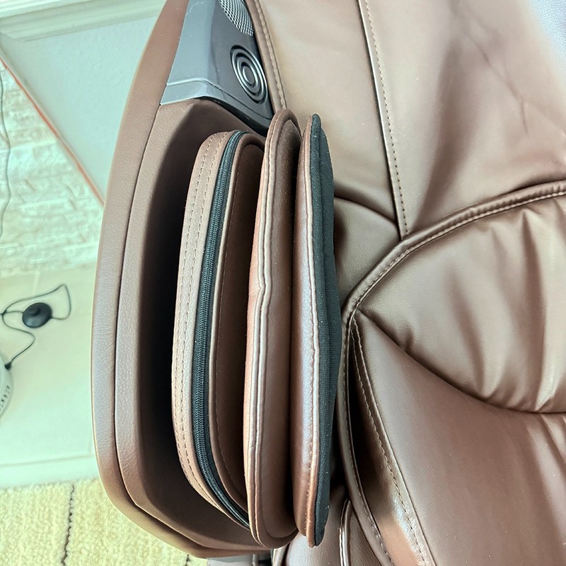 FUJUMI Massage Chair Full Body with Heat Model: EP-9000 Retail Price: $13,499 gallery