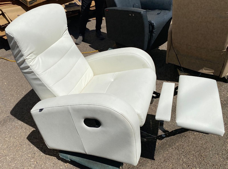 Fjords Norddal Swing Swivel Relaxer Recliner Chair Stark White SL Leather