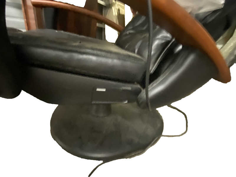 Human Touch HT-3300 Massage Chair (Color Black, Dimensions 28W x 44H x 55D) gallery