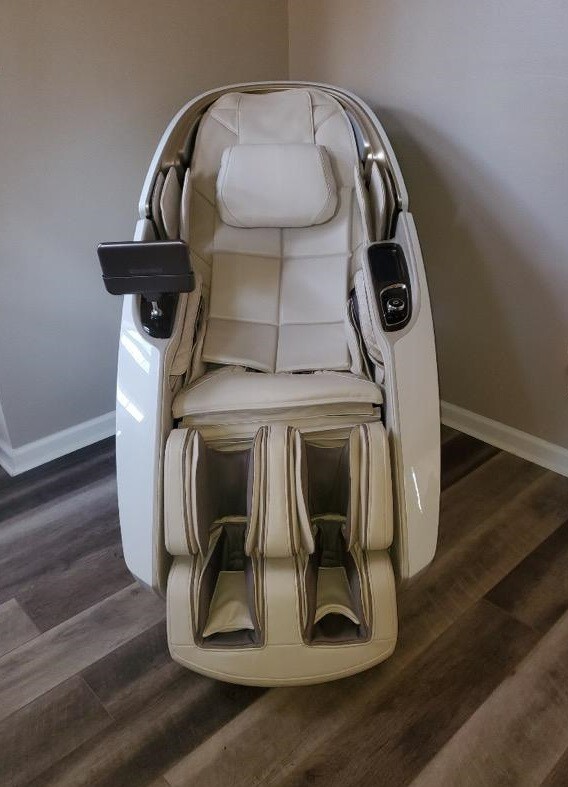 Daiwa Supreme Hybrid. Free delivery + in-home setup by Brick, NJ Massage Chairs gallery
