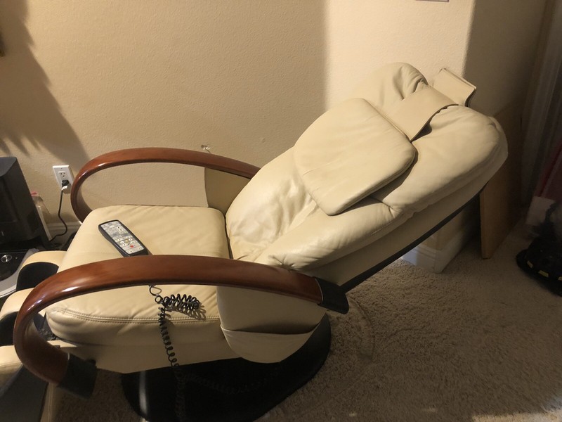 HTT-10CRP Roller Massage Chair Recliner gallery