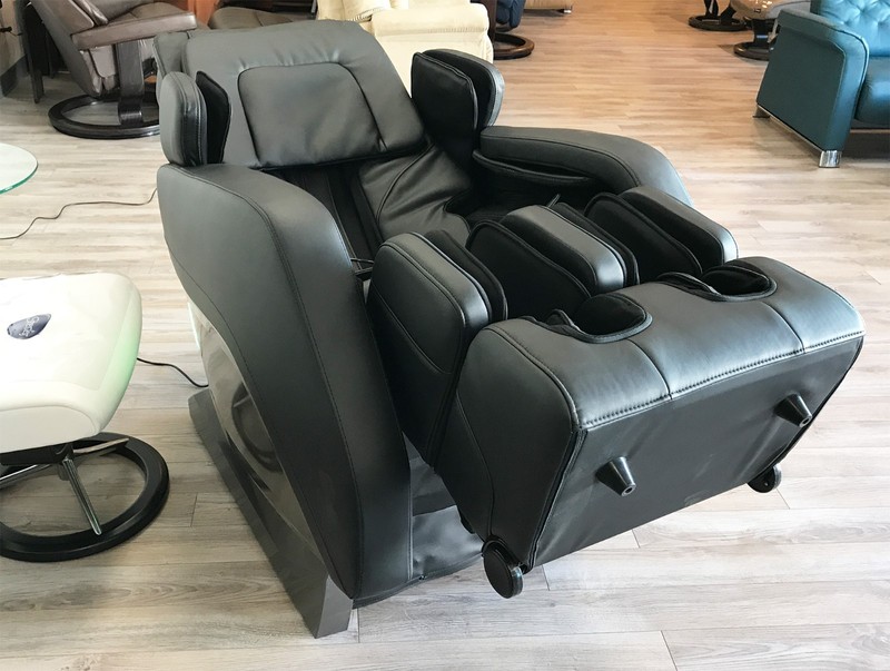 Black Osaki TP-Pro 8300 S-Track Massage Chair Zero Gravity Recliner Foot Massage gallery