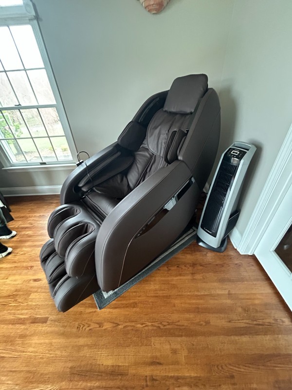 Luxury Massage Chair - Dark Brown Leather gallery