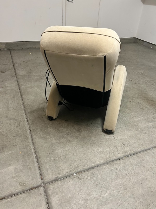 Humman Touch iJoy 100 Message Chair Massaging Recliner Beige Fabric with Manual gallery