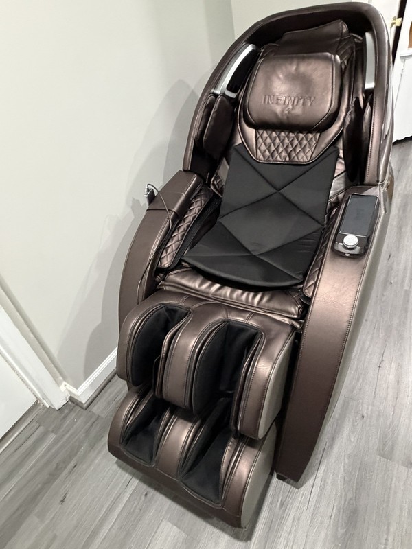 Infinity EVO Max 4D Full Body Massage Chair - Brown (CPO)