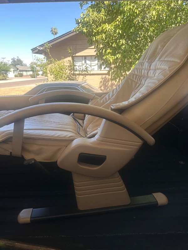 massage chair recliner interactive health Of white color leather in good cond.