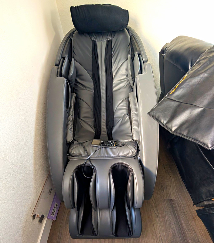 Human Touch Zero Gravity Electric Massage Recliner w/ Speakers, Black/Gray