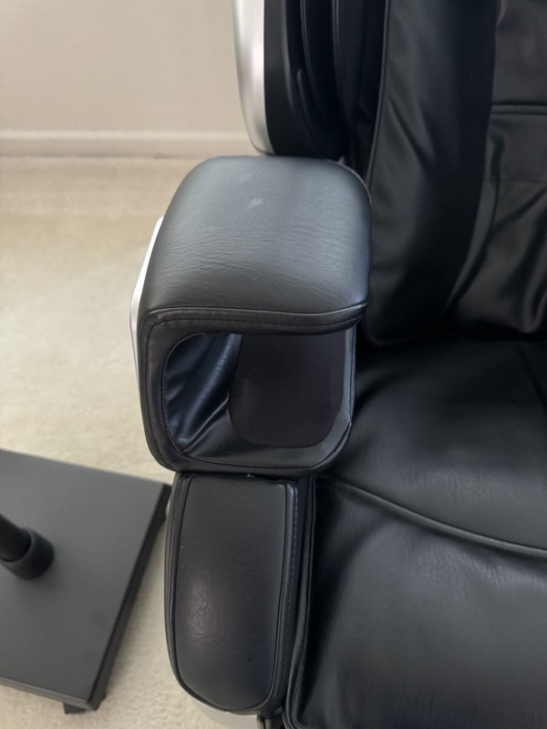 Fujiiryoki CYBER-RELAX SKS-1850 Massage Chair Made In Japan $̶2̶5̶0̶0̶ gallery