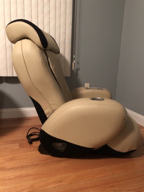 Sharper Image ijoy-250 Turbo2 Massage Chair gallery