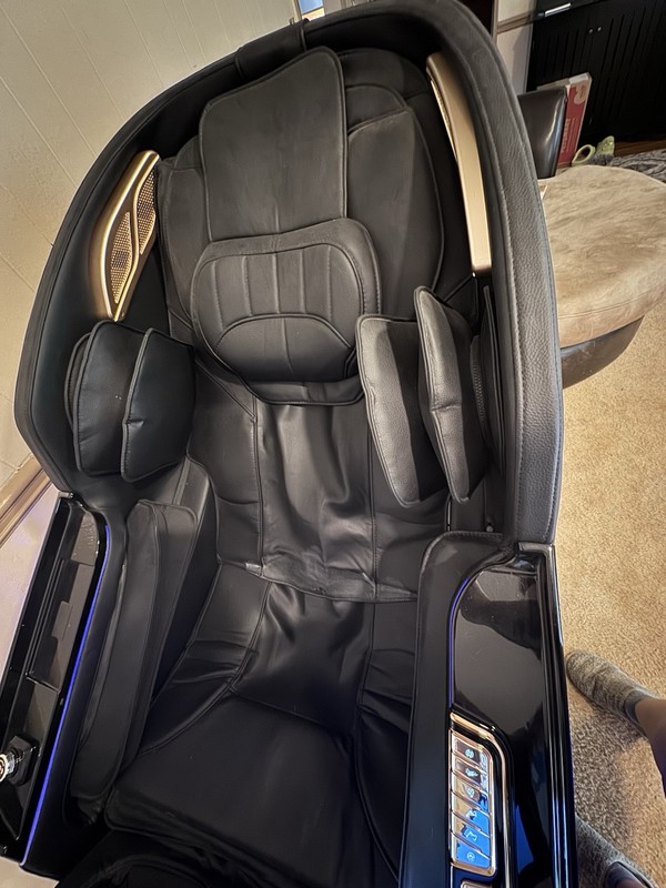 Remnant House The Revolution Massage Chair Galaxy Black LED Bluetooth gallery