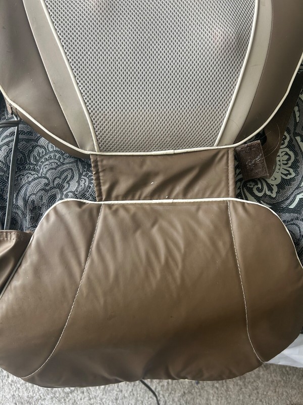 Homedics Massage Chair Multicolor Used gallery