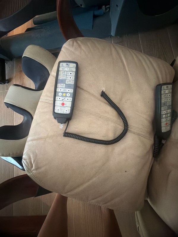 Human Touch Technology HTT-10CRP Handheld Massage Chair Remote Control gallery
