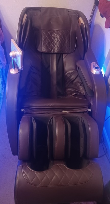 DOVRYTHEN 58in SL Track 4D Massage Chair Recliner Zero Gravity Heat Black/Gold