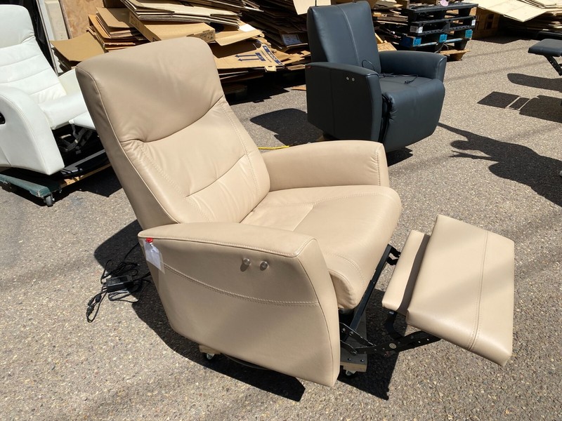 Fjords Oslo Swing Swivel Relaxer Power Electric Recliner Chair Sandel Leather