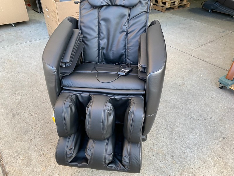 Osaki Titan Comfort 7 Massage Chair Recliner #3 gallery