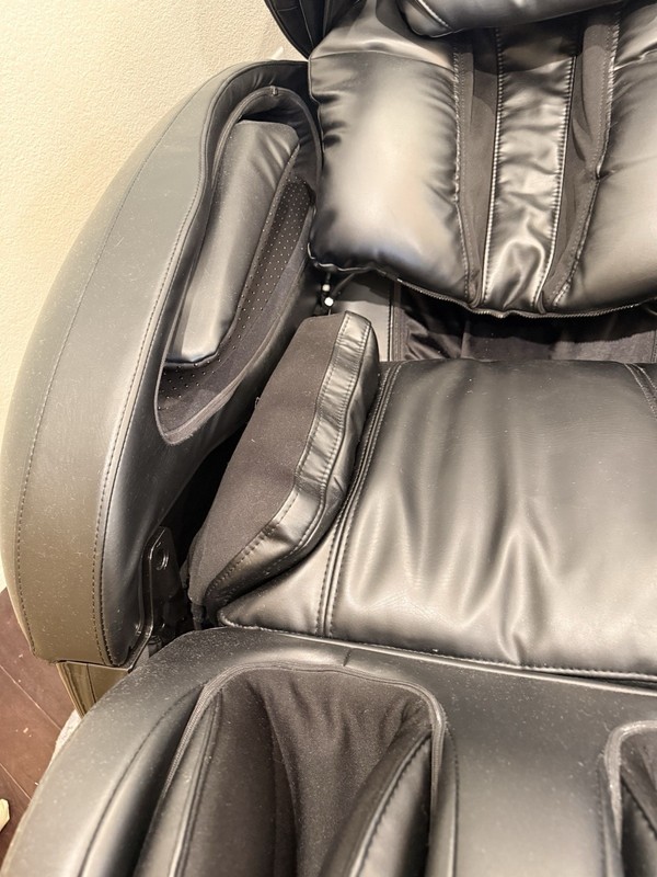 RelaxPro Zero-G Full Body Massage Chair Deep Tissue ELECTRIC - New With Plastic gallery