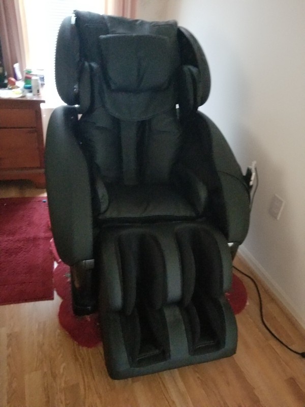 Infinite massage chair on sale, black, good condition, zero gravity and more gallery