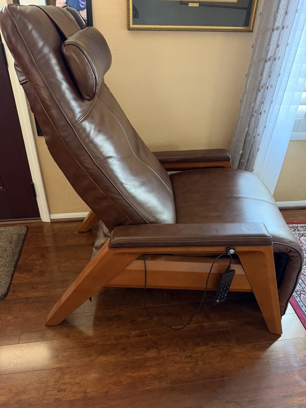 Human Touch Gravis Zg Massage Chair