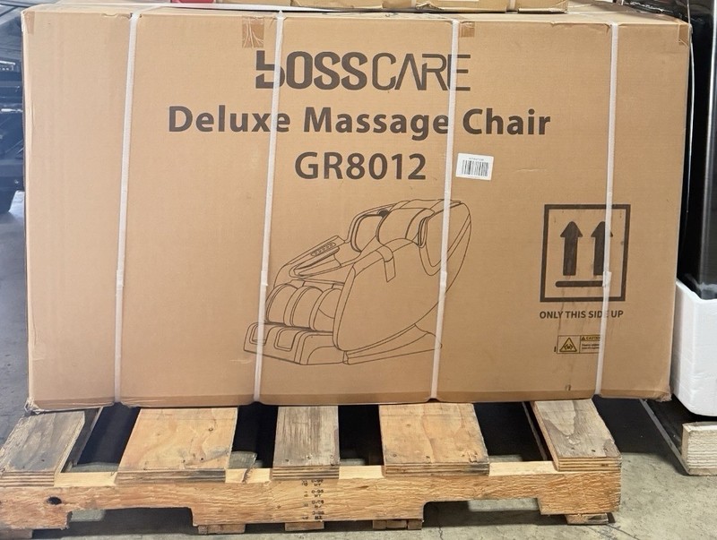 Bosscare Full-Body Zero-Gravity Deluxe Massage Chair GR8012