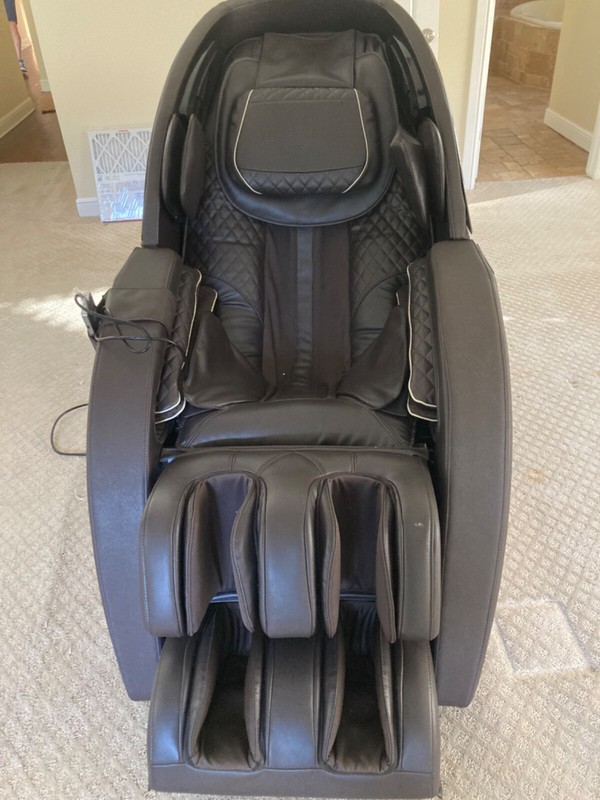 SOLD Infinty Palisade Full Body Massage Chair gallery