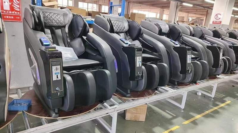 RenewAir Full Body Massage Chair Zero Gravity Heat Bluetooth Airbag S-Track gallery