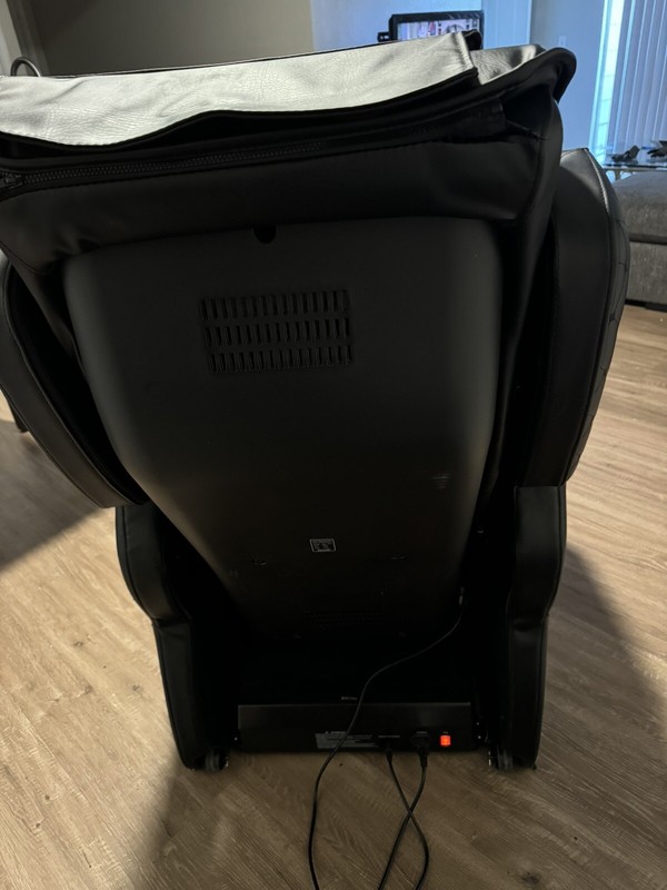 Gently used Ootori N500 Full Body Massage Chair- Zero Gravity Recliner-Black gallery