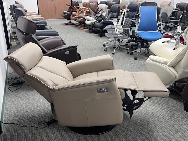 IMG Boss RML287 Medium Power Relaxer Recliner Chair T414 Pebble Leather + Lumbar gallery