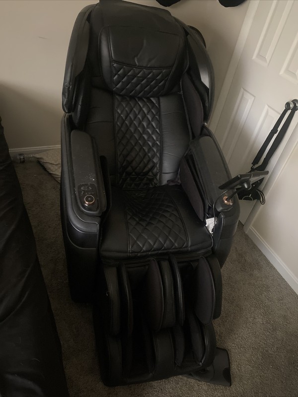 Cozzia Massage Chair gallery