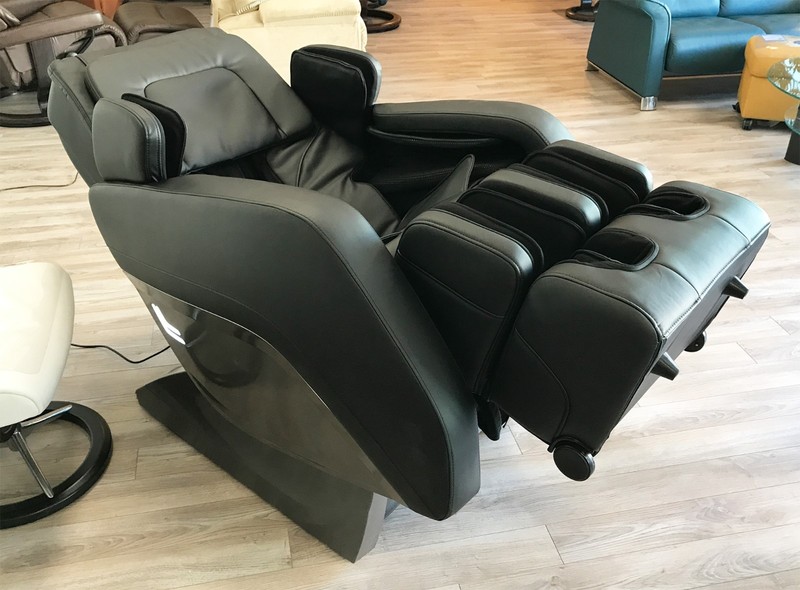 Black Osaki TP-Pro 8300 S-Track Massage Chair Zero Gravity Recliner Foot Massage gallery