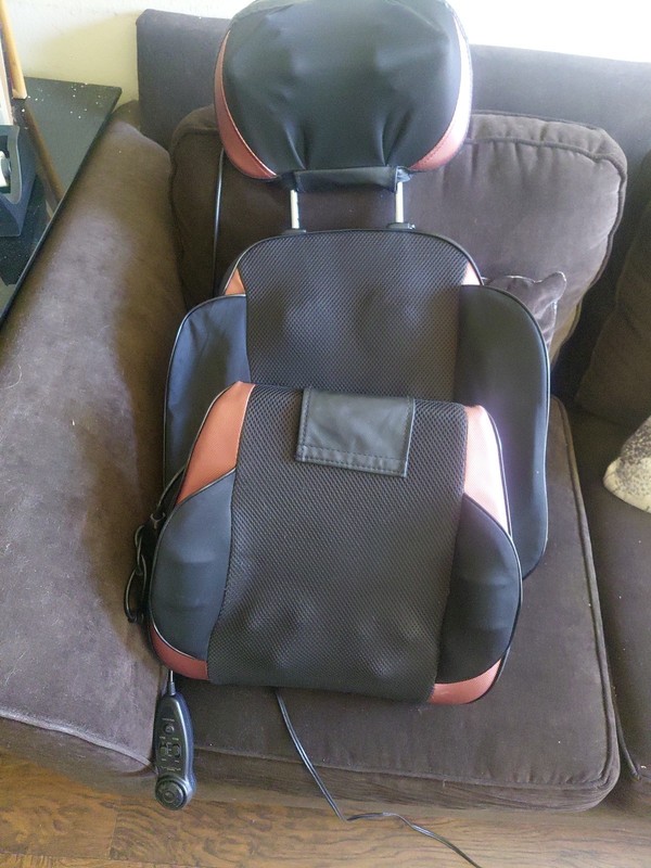 C-Z60w Massage Chair gallery