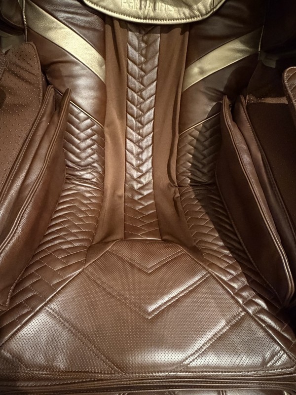 BodyFriend PHARAOH S Brain Massage Full Body Massage Chair Recliner Leather gallery