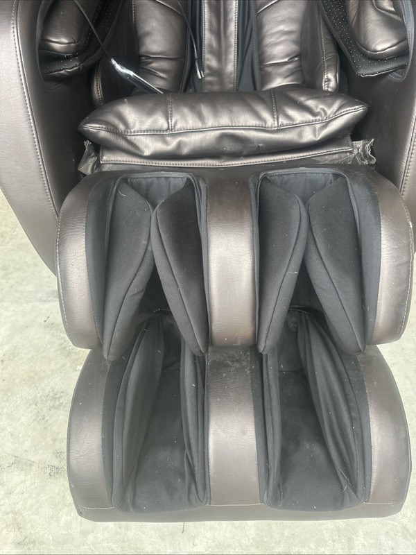 Infinity Celebrity Full Body 3D Massage Chair w/ Bluetooth & Body Scanning Tech gallery