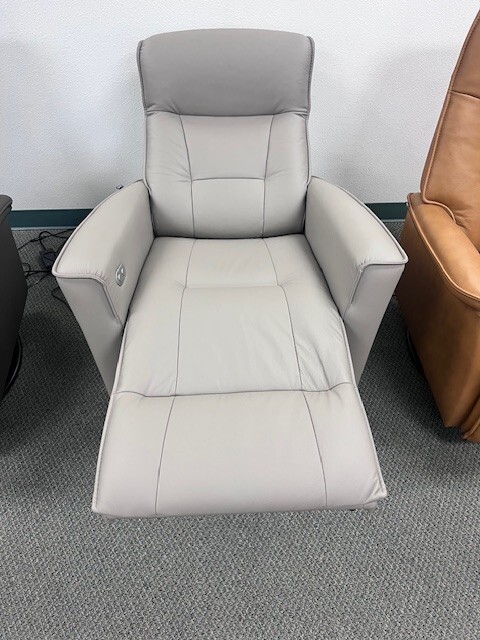 Fjords Harstad Swing Swivel Relaxer Power Recliner - Leather NL FOG gallery