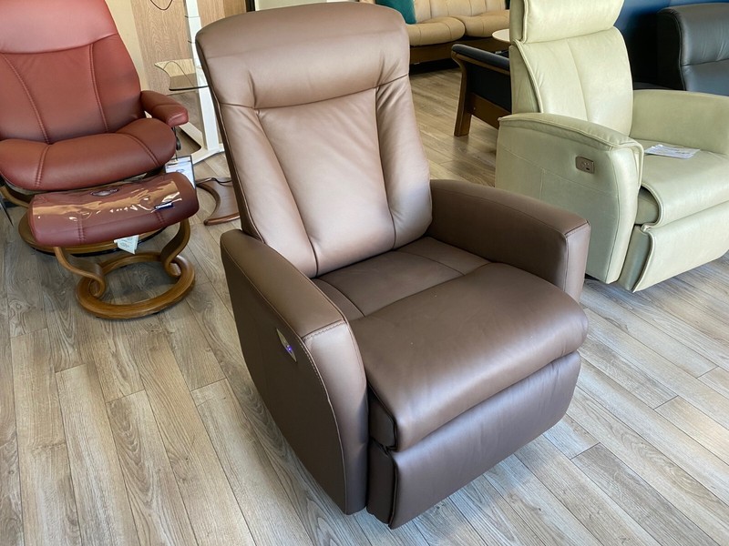 IMG Prince RM301 Large Power Relaxer Recliner Chair Prime P318 Chocolate Leather gallery