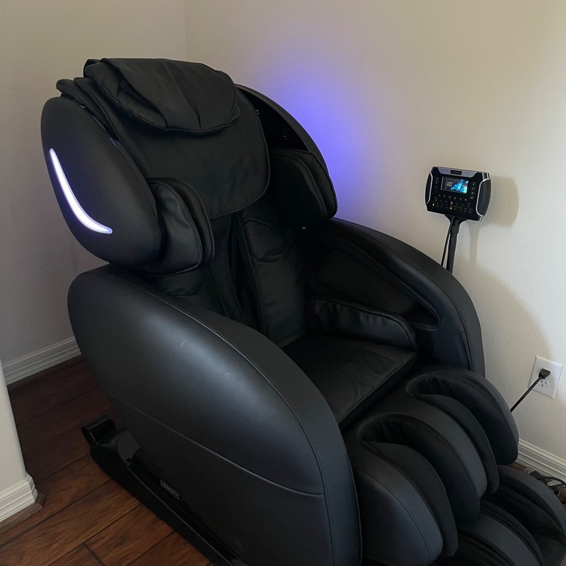 Infinity IT 8800 smart massage chair gallery