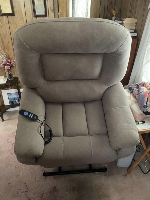Power Ranger chairlift with massage and heat remote gallery