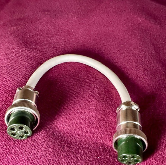 Ceragem RH Cable connector from Main mat to Lower mat gallery