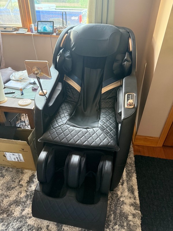 full body zero gravity shiatsu massage chair
