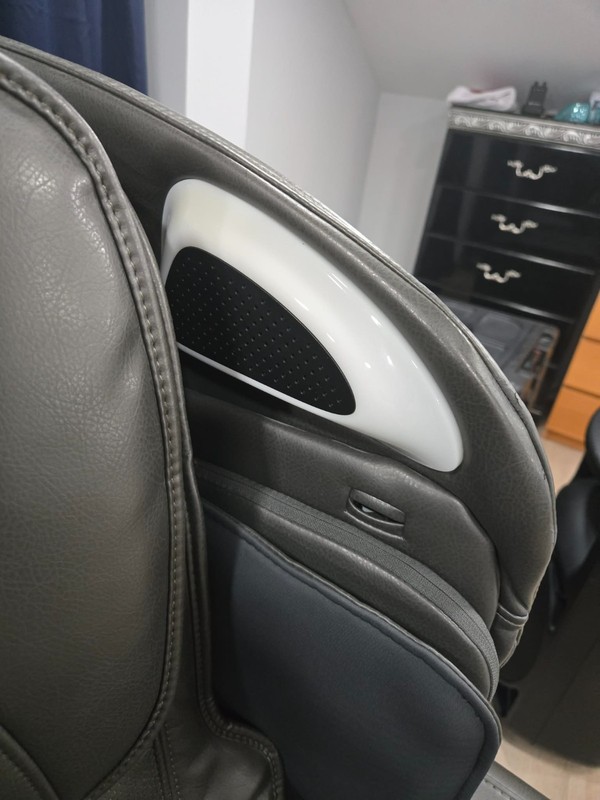 Cozzia EC-618B Zero Gravity 3D Gray Massage Chair gallery
