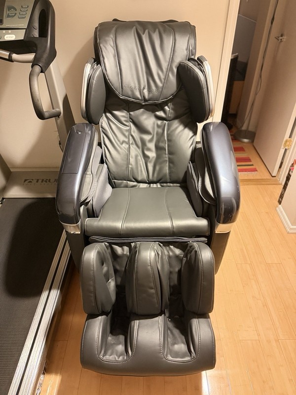 Fujispa Cyber Relax Massage Chair gallery