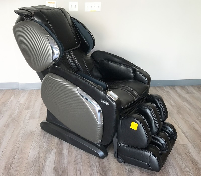 Osaki OS-4000CS Zero Gravity L-Track Space-Saving Massage Chair Heated Recliner